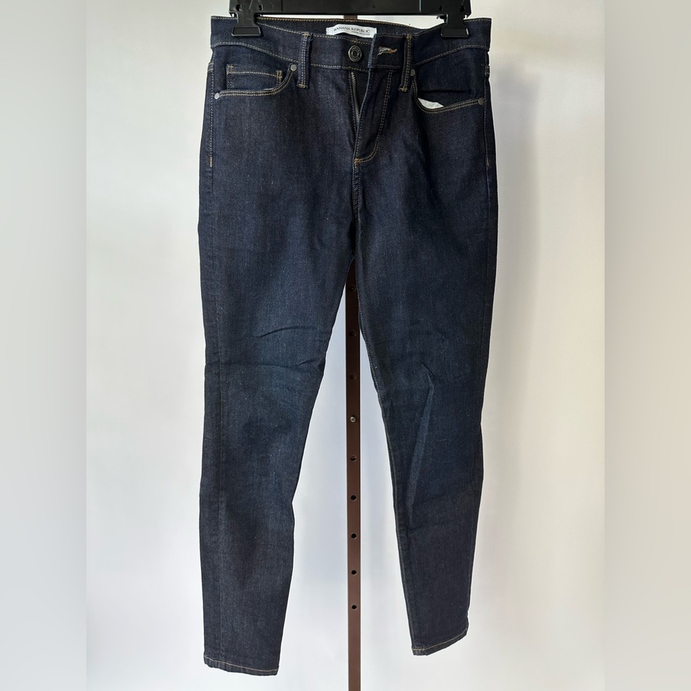 Banana Republic Dark Blue Wash High Waist Skinny Jean (Sz: 26)